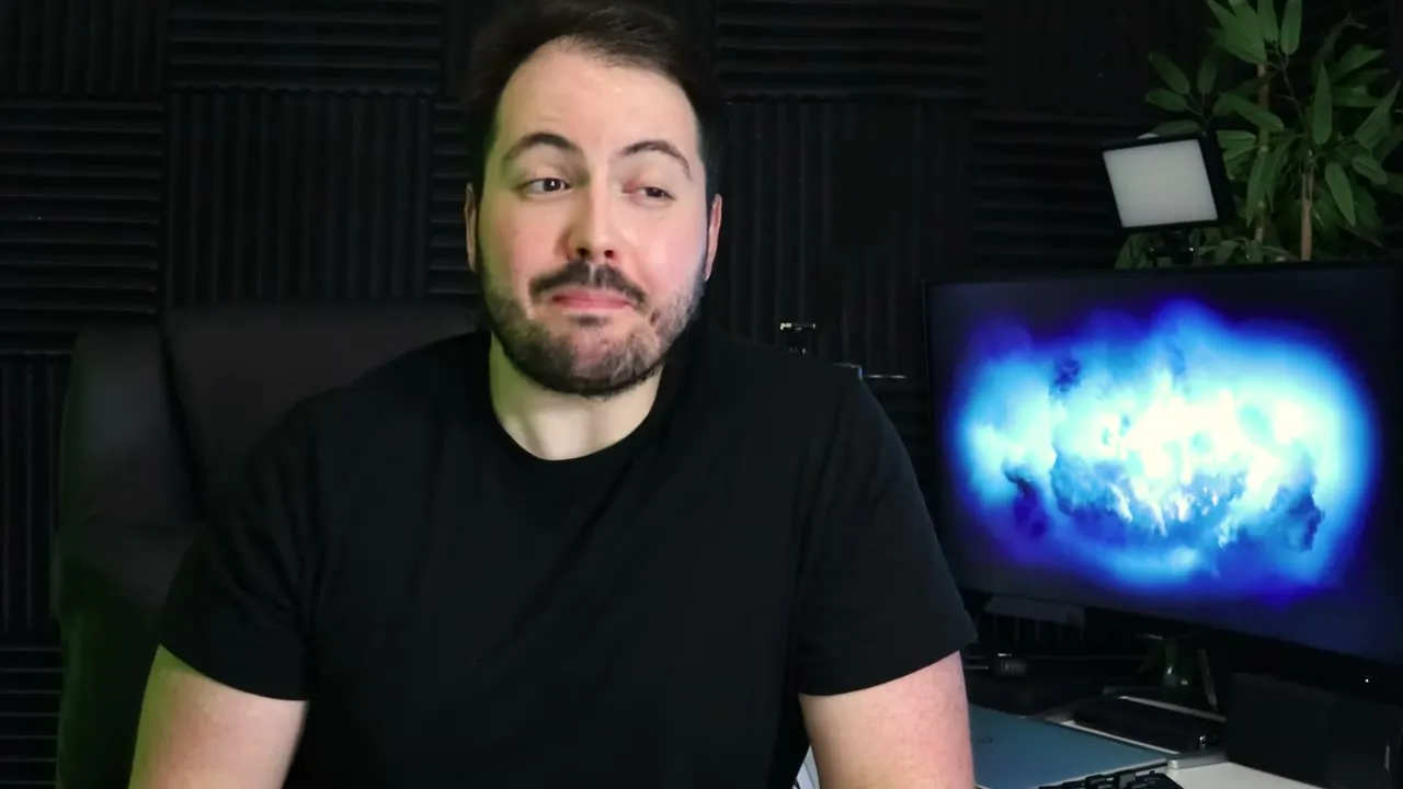 Carte bancaire Revolut en or 24 carats, vue d'ensemble de l'emballage